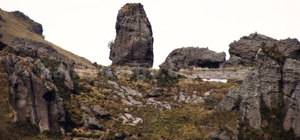 Cerro de Arcos, Leonardo vivar Ayora LSVA